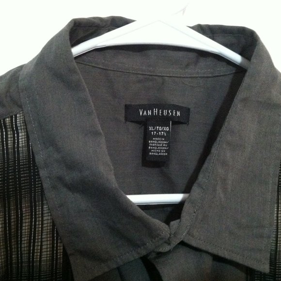 Mens Van Heusen Short Sleeve Dress Shirt XL - Picture 3 of 8